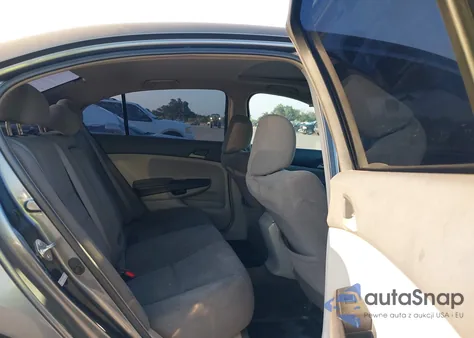 2009 Honda Accord 2.4 Ex from USA, damaged, VIN 1HGCP26729A010661